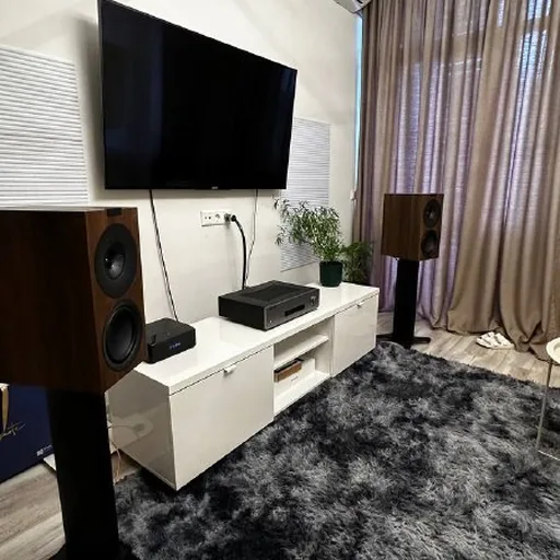 Cambridge Audio CXA61, Kef Q Concerto Meta