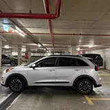 KIA NIRO 7