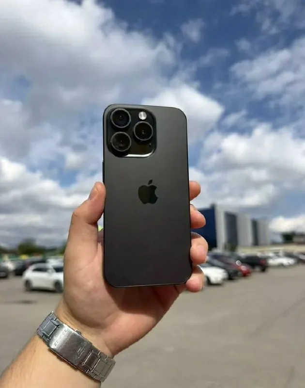 iPhone 15 Pro 1