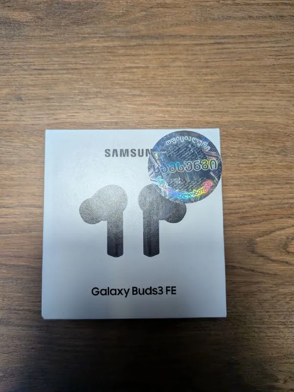 Samsung Galaxy Buds 3 FE 1