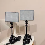 Два цветных светильника Yongnuo 1