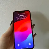 iPhone 14, 256 GB, red 3