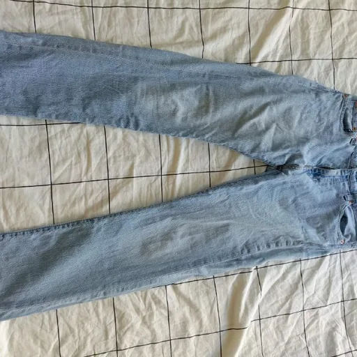 Мужские джинсы Levi's Premium, свитшот Wrangler, шорты