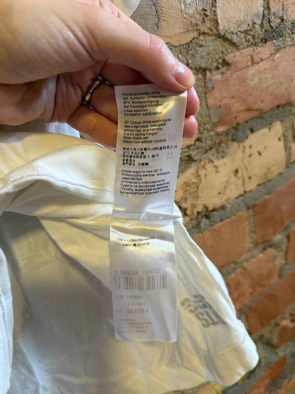 Футболка M размер 3