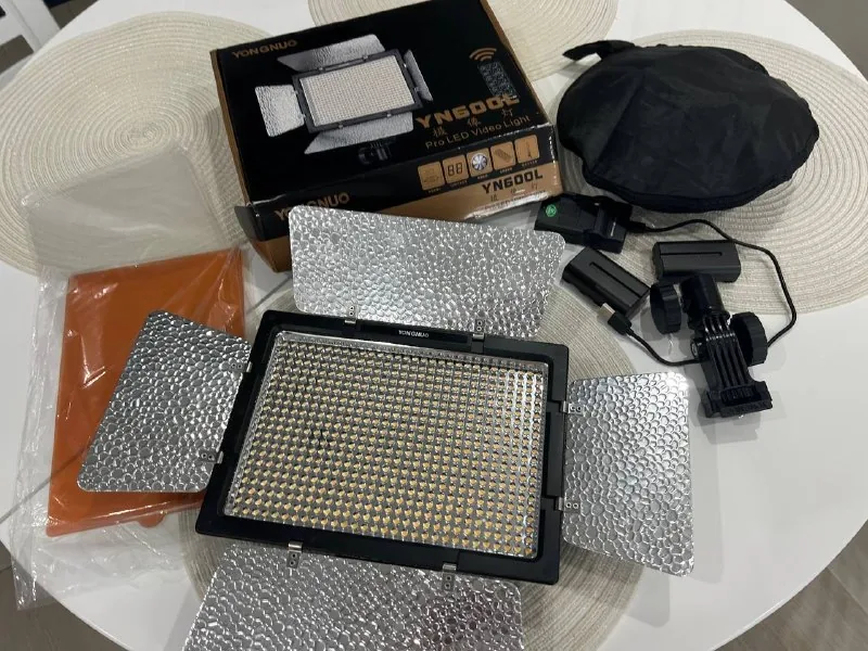 Студийное LED-освещение Yongnuo, SANGER, GVM 1