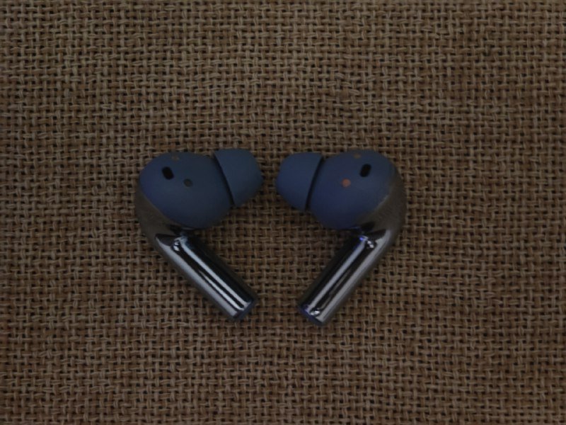 Наушники OnePlus Buds 3 без кейса 3