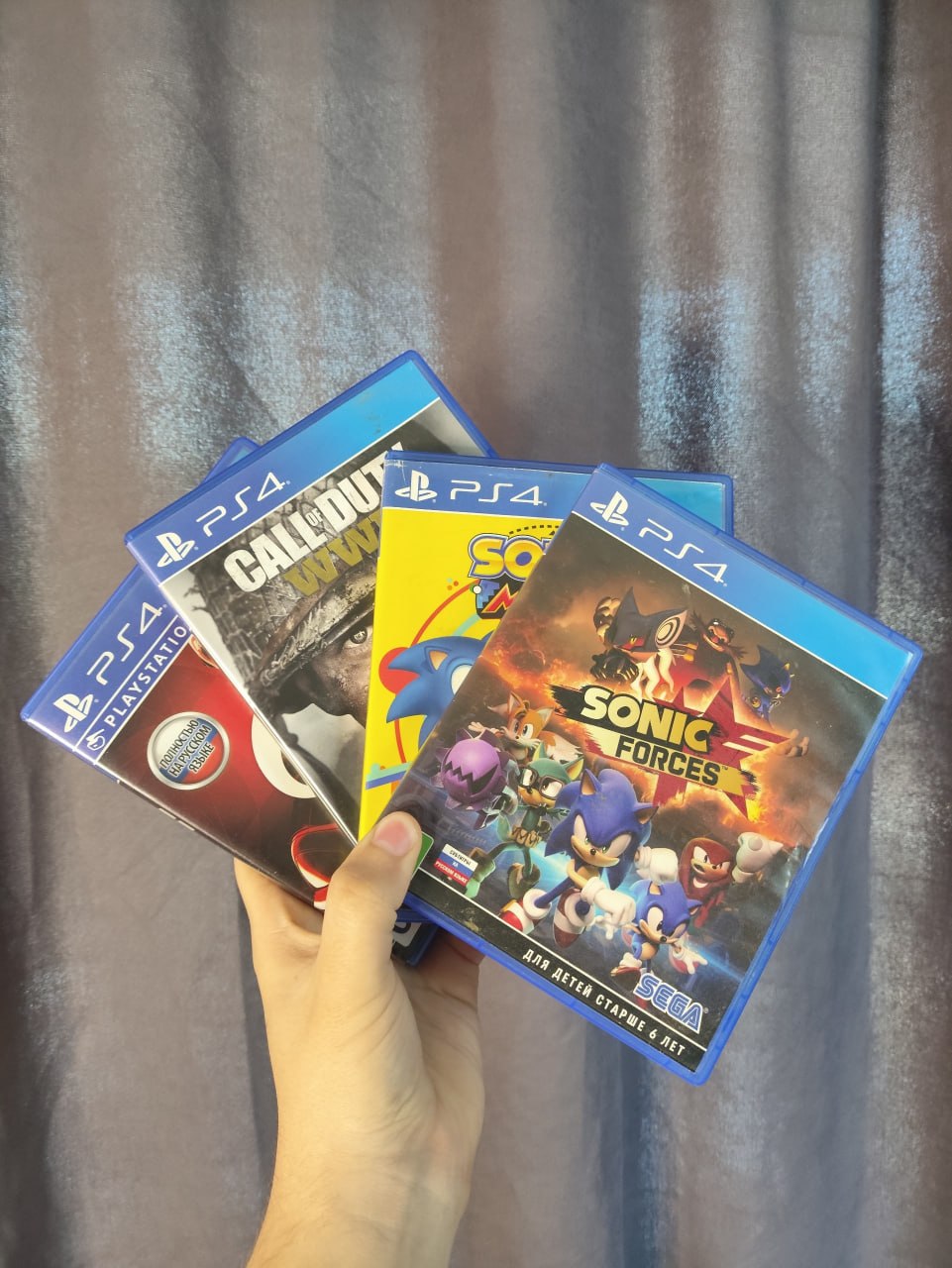 PS4 Slim, 4 игры