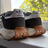 Adidas Retropy E5 кроссовки 3