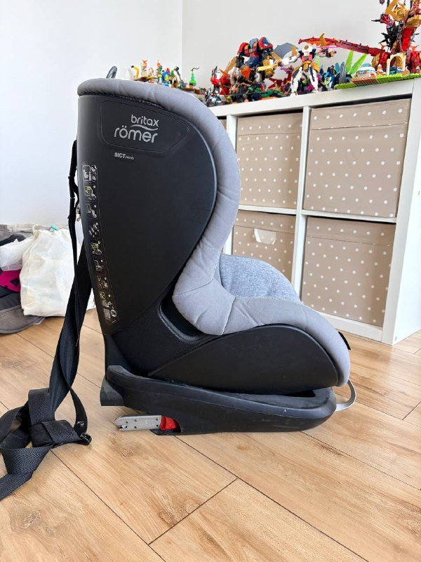 Детское автокресло Britax Römer TRIFIX2 i-SIZE 3