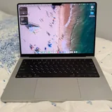Apple MacBook Pro 14, M5, 16 ГБ, 512 ГБ 1