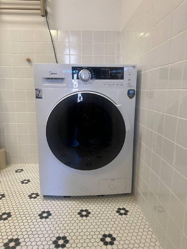 стиральная машина Midea MFG70-S1411B