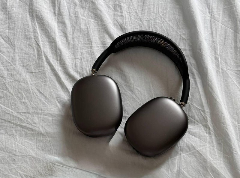 Apple AirPods Max Gen 2