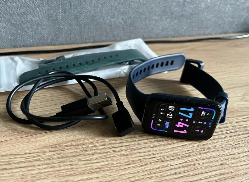 Фитнес-браслет Xiaomi Smart Band Pro 7