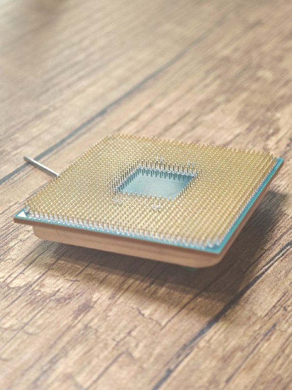 Процессор AMD Ryzen 7 5800X 4