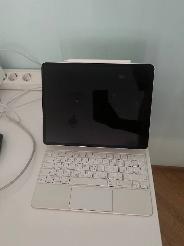 iPad Pro 12.9 m1 Cellular 16gb 2tb, Magic Keyboard, Apple Pencil 2