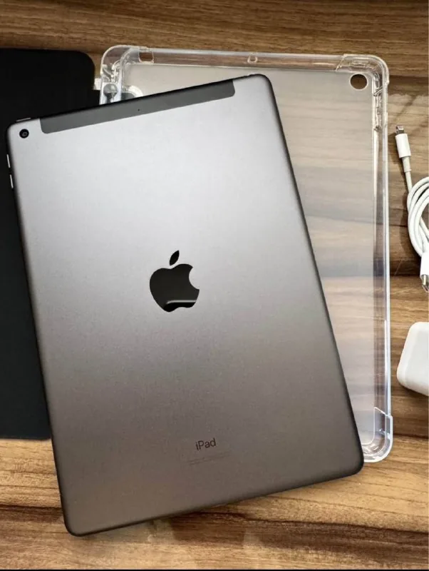 iPad 9, AirTag 1