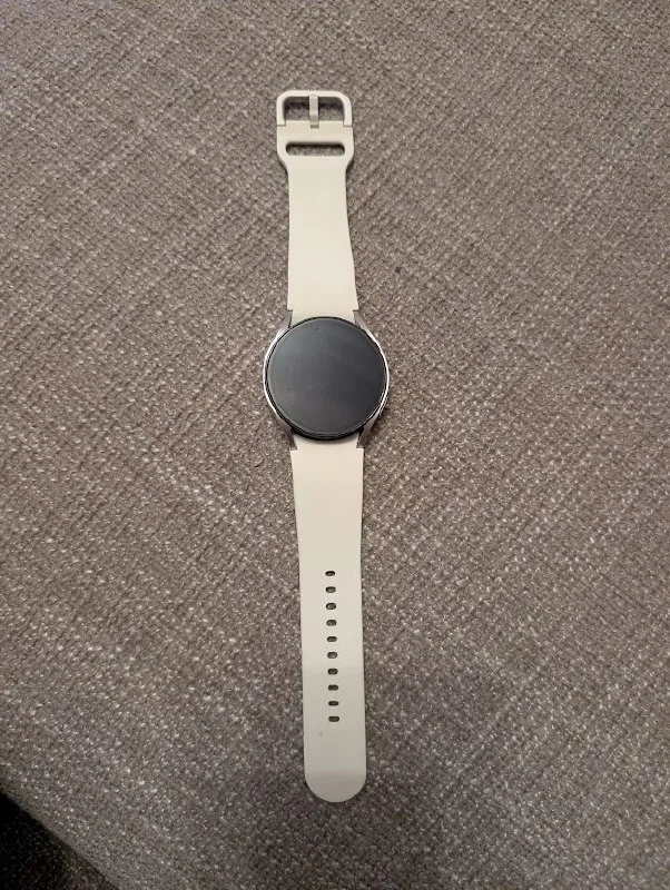 Samsung Galaxy Watch6 40 мм 1