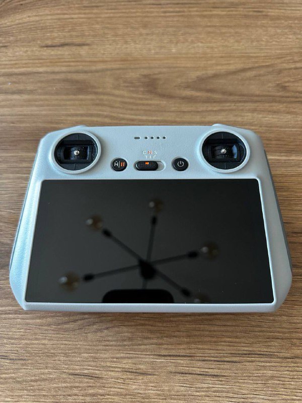 Пульт-дистанционного управления DJI RC с экраном