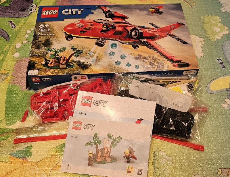 LEGO пожарный самолет, строительный кран, Hot Wheels динозавр, монстер трак, трейлер, канистра 2