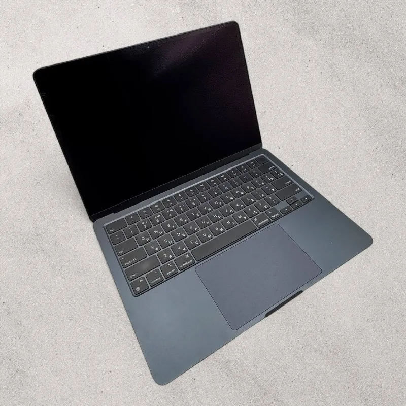 MacBook Air M3 16GB 500GB 1