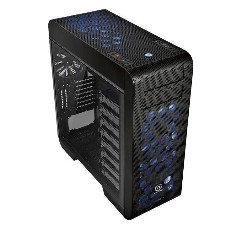 Корпус для компьютера Thermaltake Core V71 с вентиляторами и контроллером