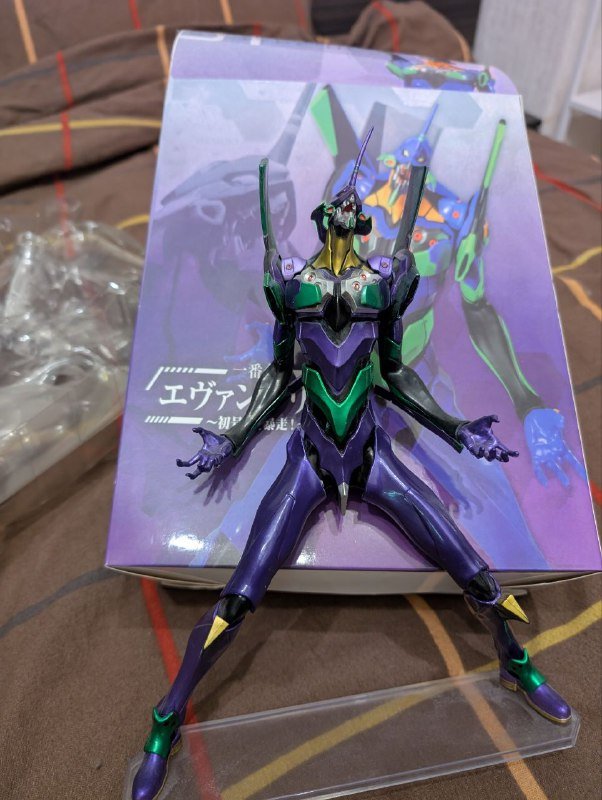 Новая фигурка с упаковкой