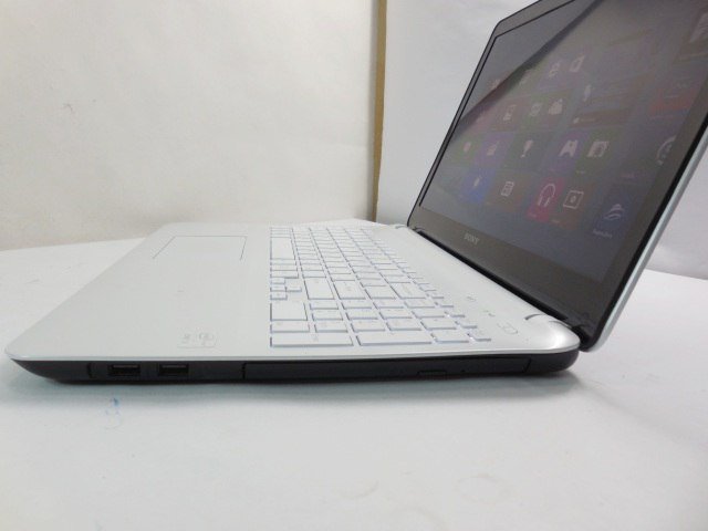 Ноутбук Sony Vaio с зарядным устройством 5