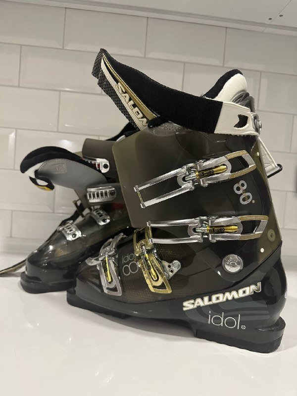 Горнолыжные ботинки размер 27 (41-42)