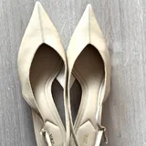 Лосины Oysho со штрипками, туфли Zara 7
