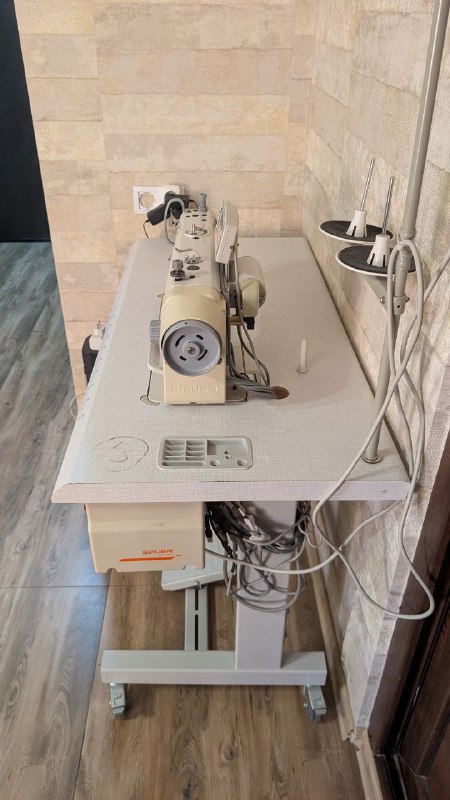 Промышленная прямострочная одноигольная машина Siruba DL7000-RM1 5