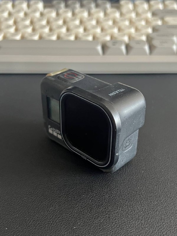 GoPro 8 с кастомной крышечкой 6