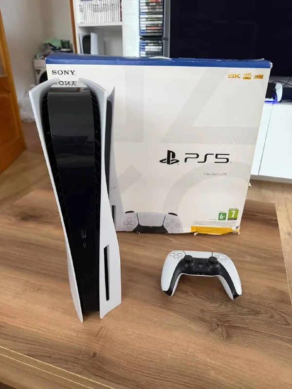 PlayStation 5 дисковая версия
