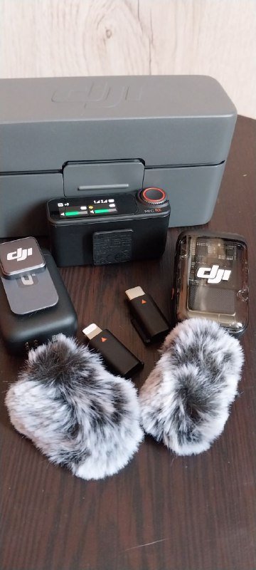 DJI Mic 2 полный комплект микрофонов 2