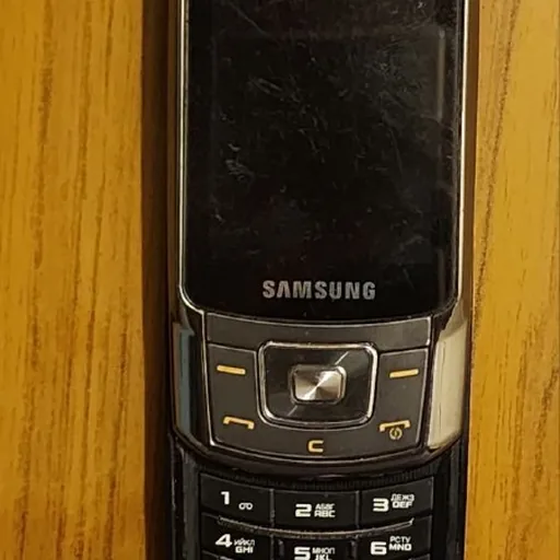 Samsung Duos phone