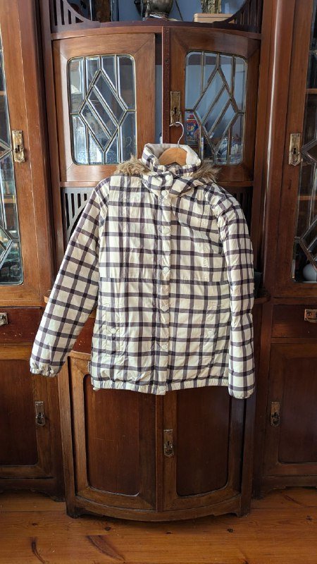 Пуховые куртки Reebok, Uniqlo, поддева Uniqlo