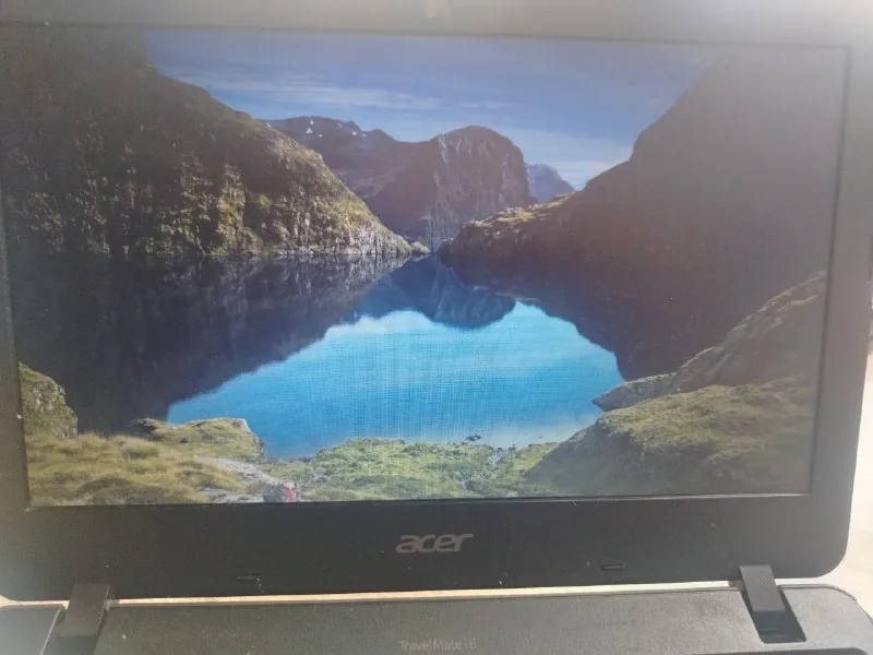 Acer ноутбук 1