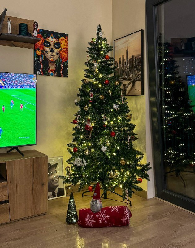 Елка рождественская 180 см