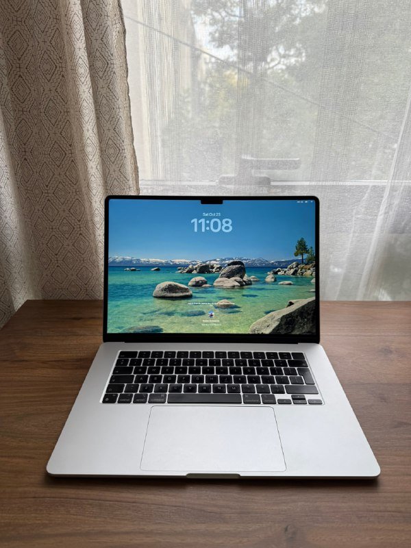 MacBook Air 15" M2 8GB 512GB Silver 2
