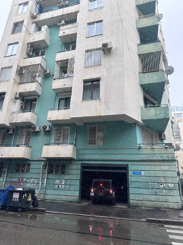 Подземная парковка, два места в аренду