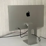 Apple Studio Display XDR 2