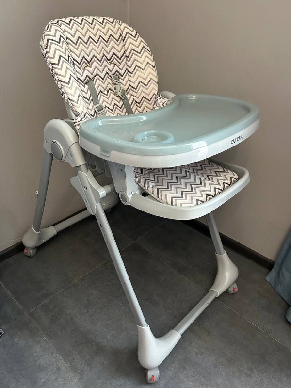 Стульчик для кормления 2