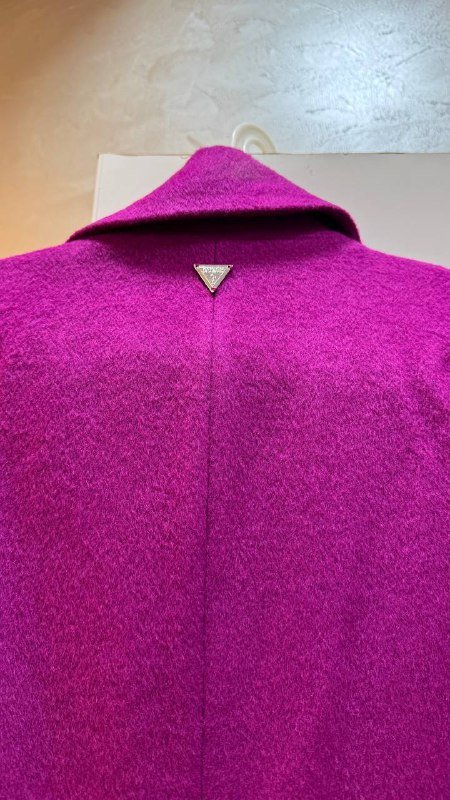 Новое пальто Guess размер XL 7