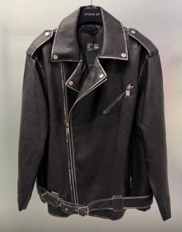 Куртка косуха Studio29 новая
