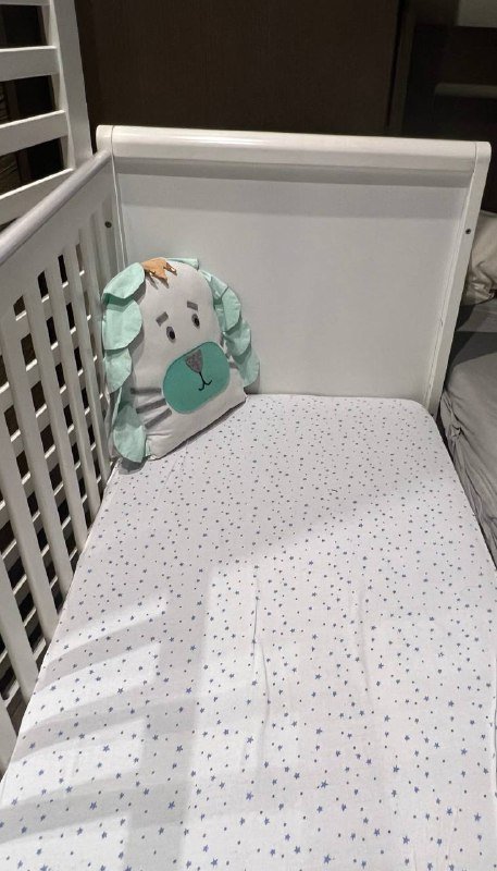 Детская кроватка MotherCare с матрасом и постельным бельём 3