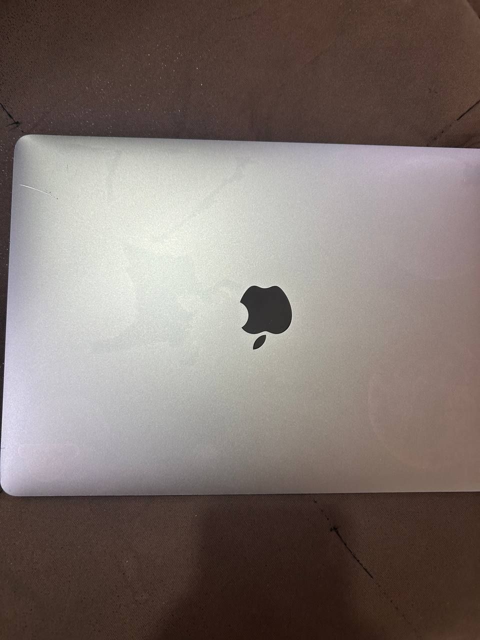 MacBook Air M1 16GB 512GB 4