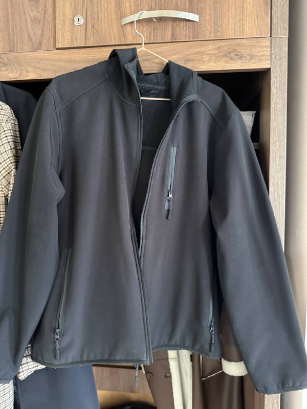 Тренчи H&M, ветровка LC Waikiki, зимняя куртка мужская 3