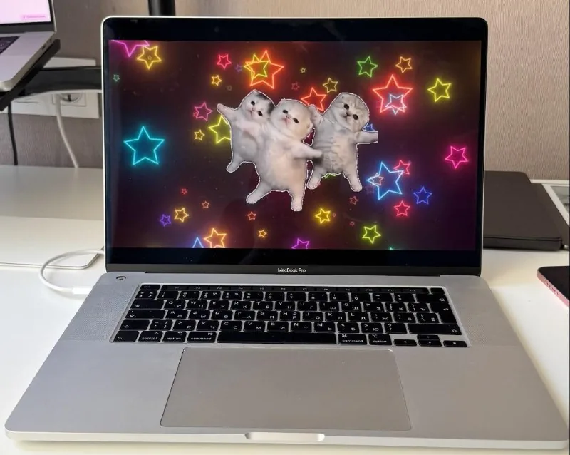 MacBook Pro 16″ 2019 / i7 / 16 ГБ / 512 ГБ 1