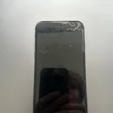 Samsung, iPhone 8 3