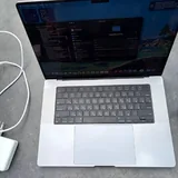 MacBook Pro ноутбук 2