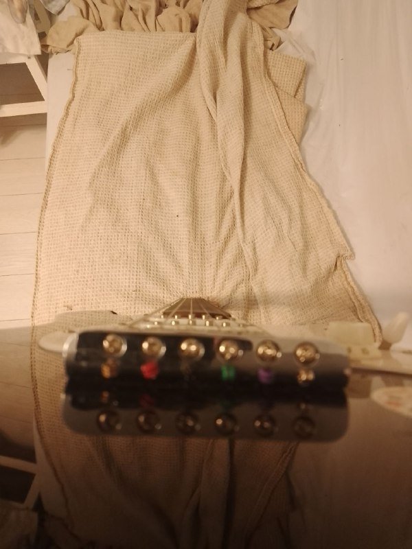 Гитара Fender Squire Mini с аксессуарами 3